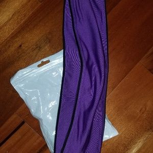 Yoga style exercise wallet belt